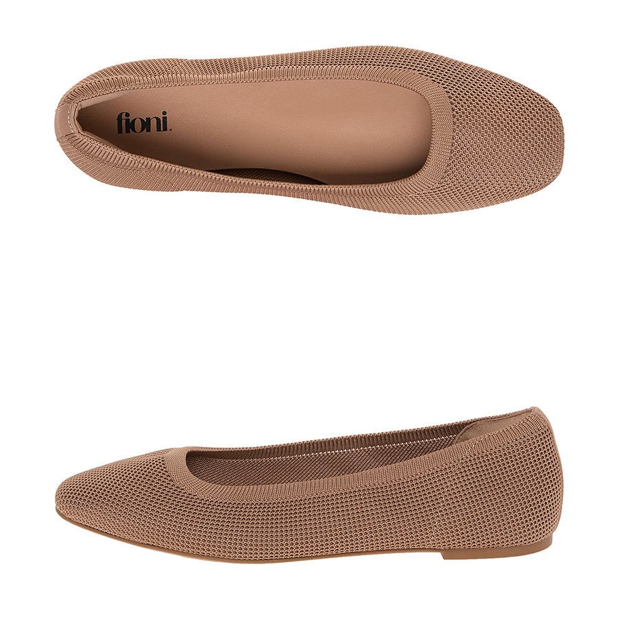 Payless Fioni Women's Grady Flat