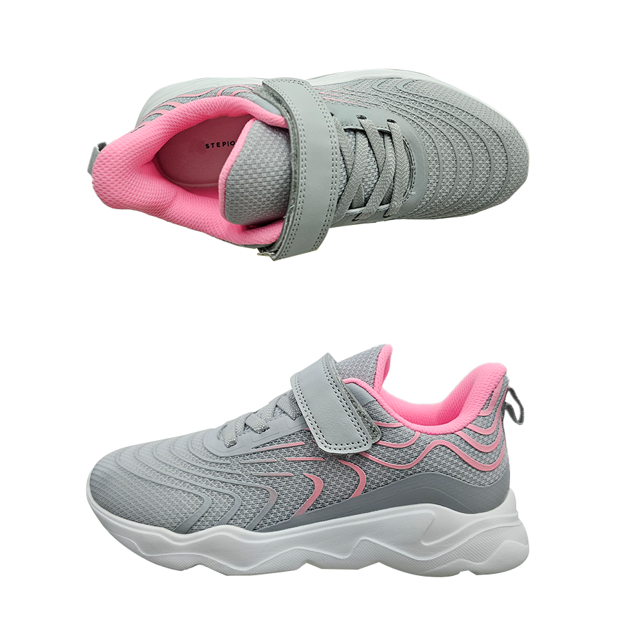 Payless Step One Play Girl's Tinsley Runner