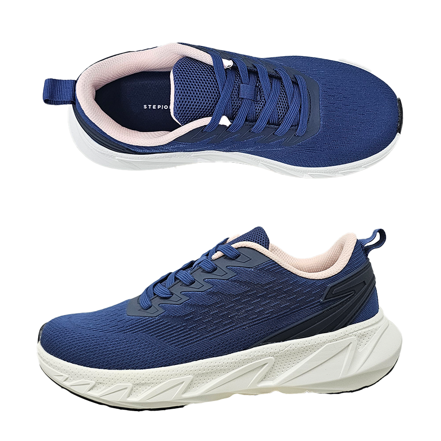 Payless Step One Run Women's Avelle Runner